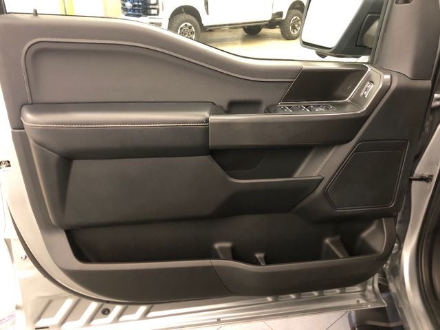 2024 Ford F-150 XLT BLACK APPEARANCE PACKAGE