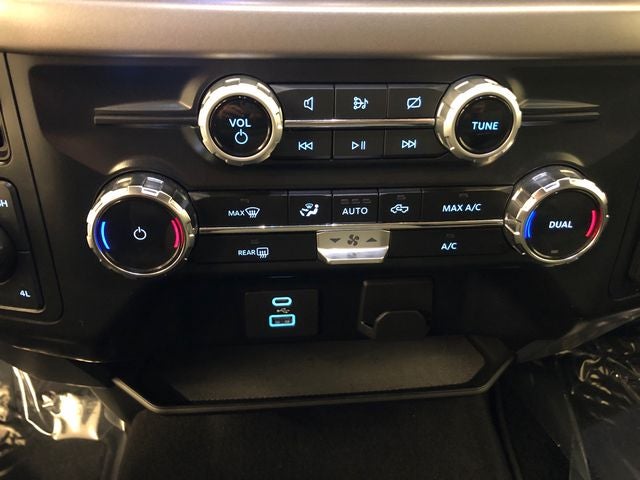 2024 Ford F-150 XLT LONG BOX