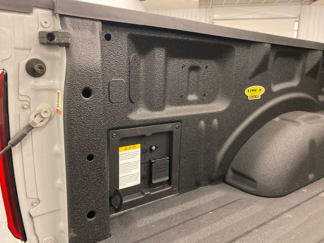 2024 Ford F-150 Lariat ROOF/BLACK APPEARANCE PACKAGE