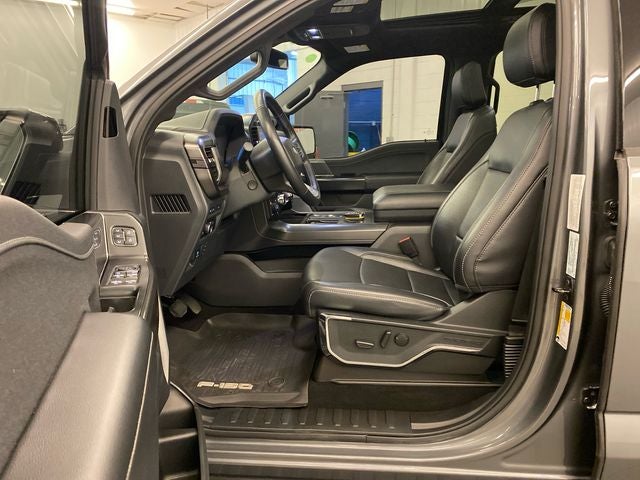 2024 Ford F-150 Lariat BLACK APPEARNCE/ROOF