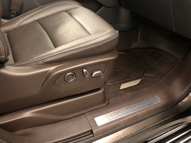 2021 GMC Yukon Denali PREMIUM PACKAGE/TECH PACKAGE