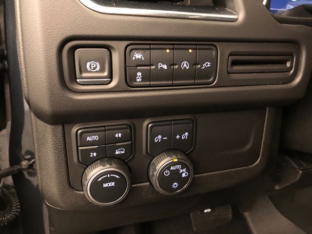 2022 Chevrolet Suburban LS