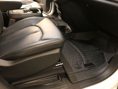 2023 Chrysler Pacifica Touring L S APPEARANCE PACKAGE