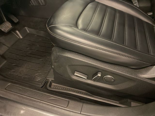 2019 Ford Edge SEL tow package