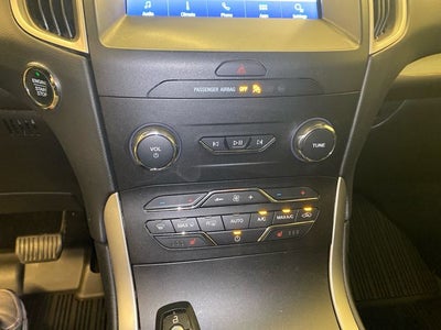 2019 Ford Edge SEL tow package