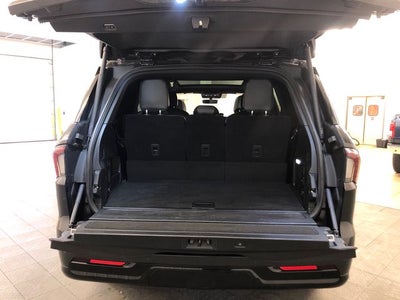 2025 Lincoln Navigator Reserve 202A/JET APPEARANCE PACKAGE
