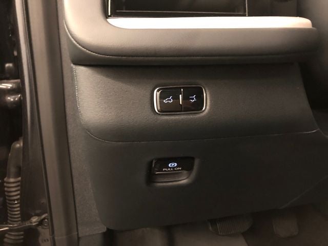 2025 Lincoln Navigator Reserve 202A/JET APPEARANCE PACKAGE
