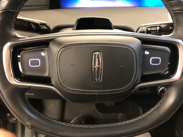 2025 Lincoln Navigator Reserve 202A/JET APPEARANCE PACKAGE