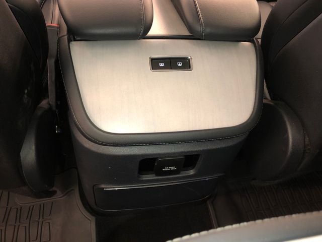 2025 Lincoln Navigator Reserve 202A/JET APPEARANCE PACKAGE