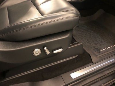 2025 Lincoln Navigator Reserve 202A/JET APPEARANCE PACKAGE