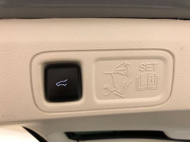 2022 Lincoln Navigator Black Label