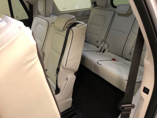 2022 Lincoln Navigator Black Label