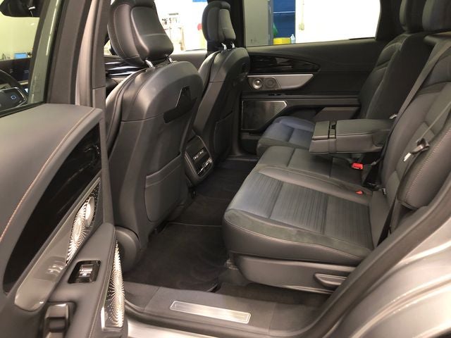 2025 Lincoln Nautilus Reserve 203A/JET APPEARANCE