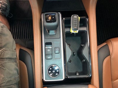 2023 Nissan Pathfinder Platinum BUCKETS