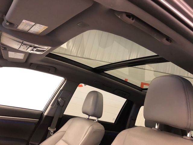 2019 Toyota Highlander Limited Platinum