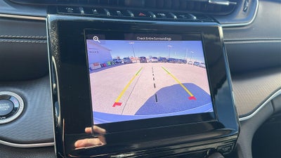 2023 Jeep Grand Cherokee Laredo 4x4