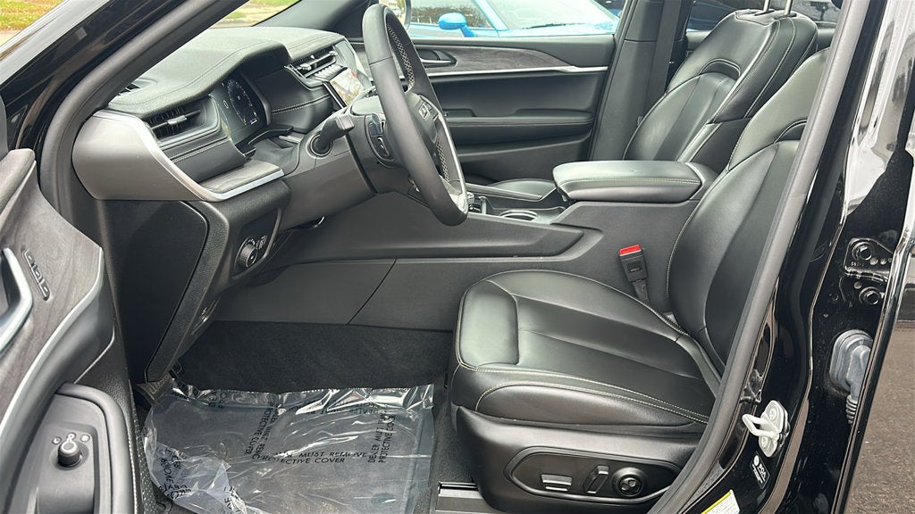 2025 Jeep Grand Cherokee L Limited 4x4