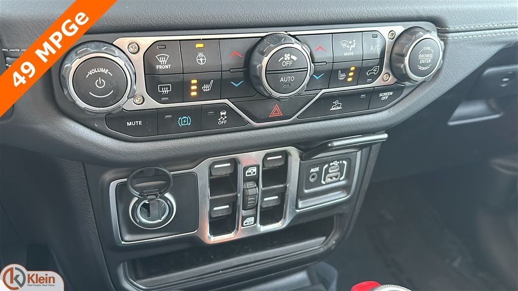 2025 Jeep Wrangler 4xe Sahara 4xe