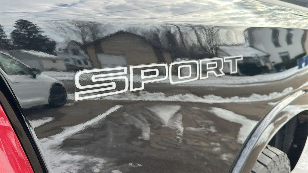 2021 RAM 1500 Laramie Crew Cab 4x4 5'7' Box