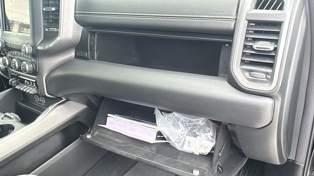 2021 RAM 1500 Laramie Crew Cab 4x4 5'7' Box