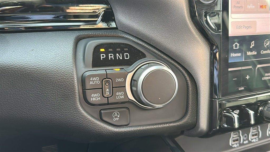 2026 RAM 1500 Laramie NIGHT EDITION/ LEVEL 2