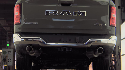 2026 RAM 1500 Laramie Crew Cab 4x4 5'7' Box