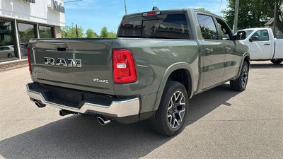 2026 RAM 1500 Laramie Crew Cab 4x4 5'7' Box