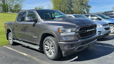 2020 RAM 1500 Laramie Crew Cab 4x4 5'7' Box
