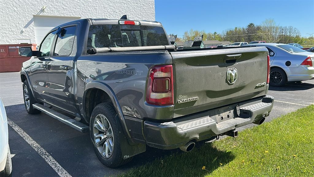 2020 RAM 1500 Laramie Crew Cab 4x4 5'7' Box