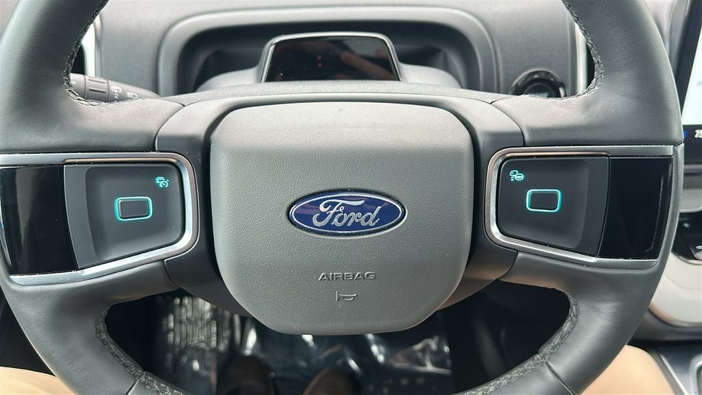 2025 Ford Expedition Active 202A/Panoramic Roof