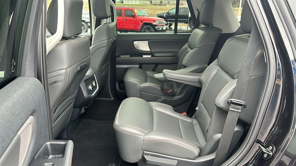 2025 Ford Expedition Active 202A/Panoramic Roof
