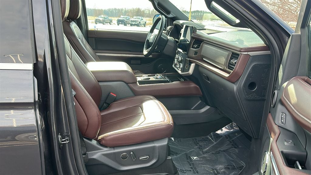 2024 Ford Expedition Limited 302A/Panoramic Roof