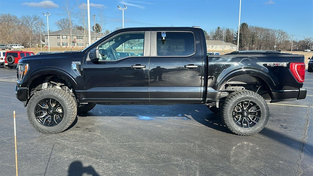 2023 Ford F-150 XLT LIFTED