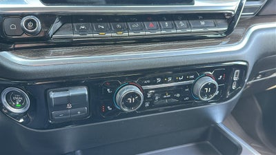 2022 Chevrolet Silverado 1500 4WD Crew Cab Short Bed RST