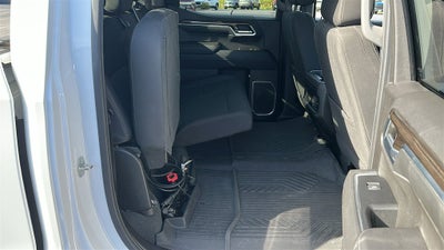 2022 Chevrolet Silverado 1500 4WD Crew Cab Short Bed RST