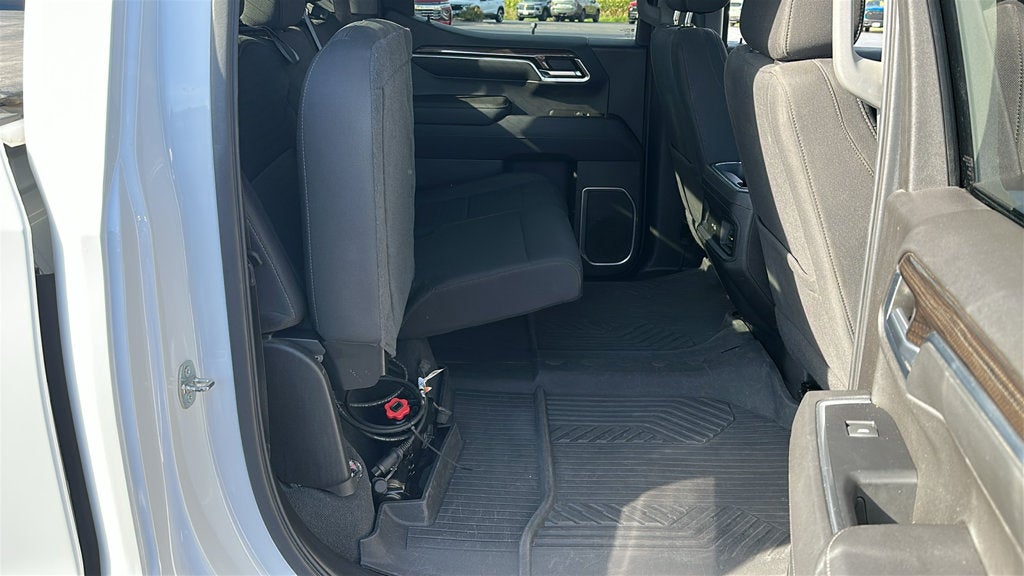 2022 Chevrolet Silverado 1500 4WD Crew Cab Short Bed RST