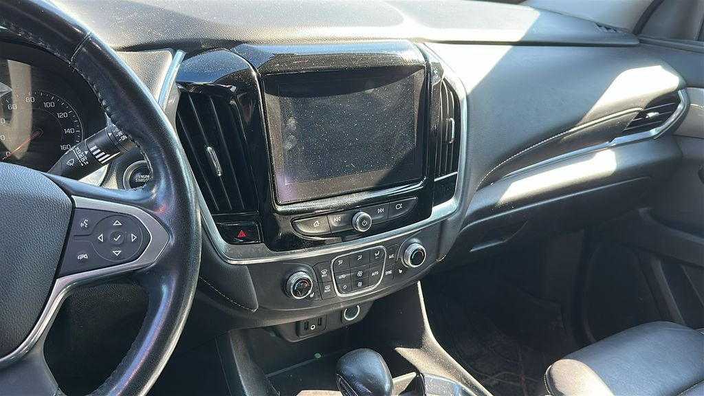 2021 Chevrolet Traverse LT Leather