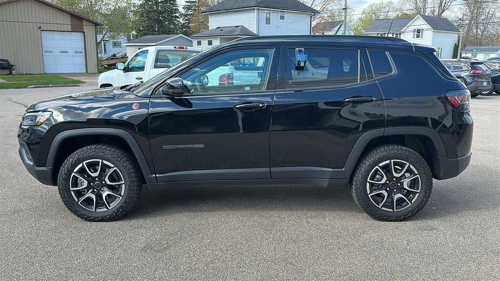 2025 Jeep Compass Trailhawk 4x4