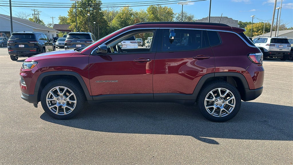 2022 Jeep Compass Latitude Lux 4x4