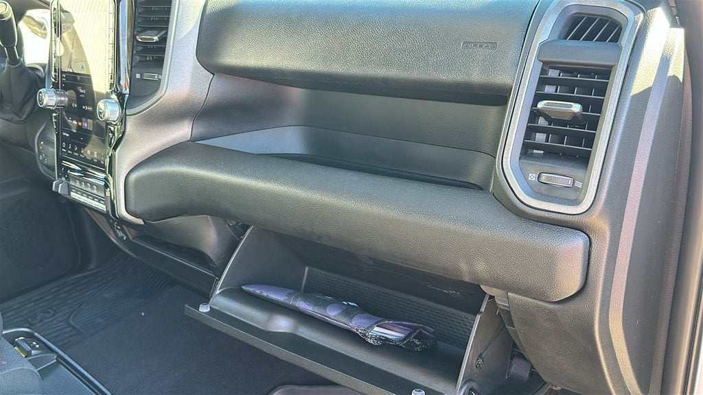 2025 RAM 2500 Tradesman Crew Cab 4x4 6'4' Box