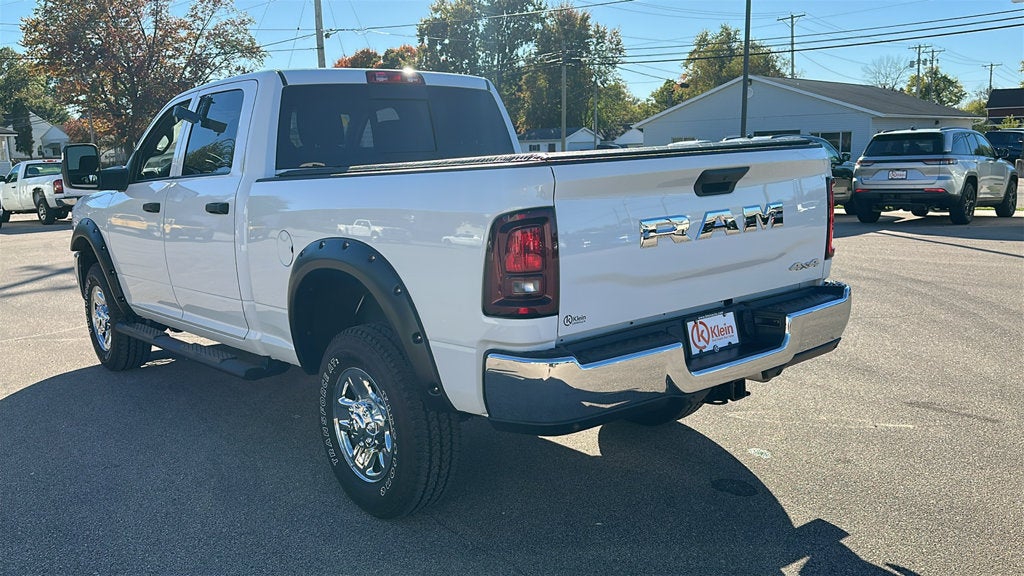 2025 RAM 2500 Tradesman Crew Cab 4x4 6'4' Box