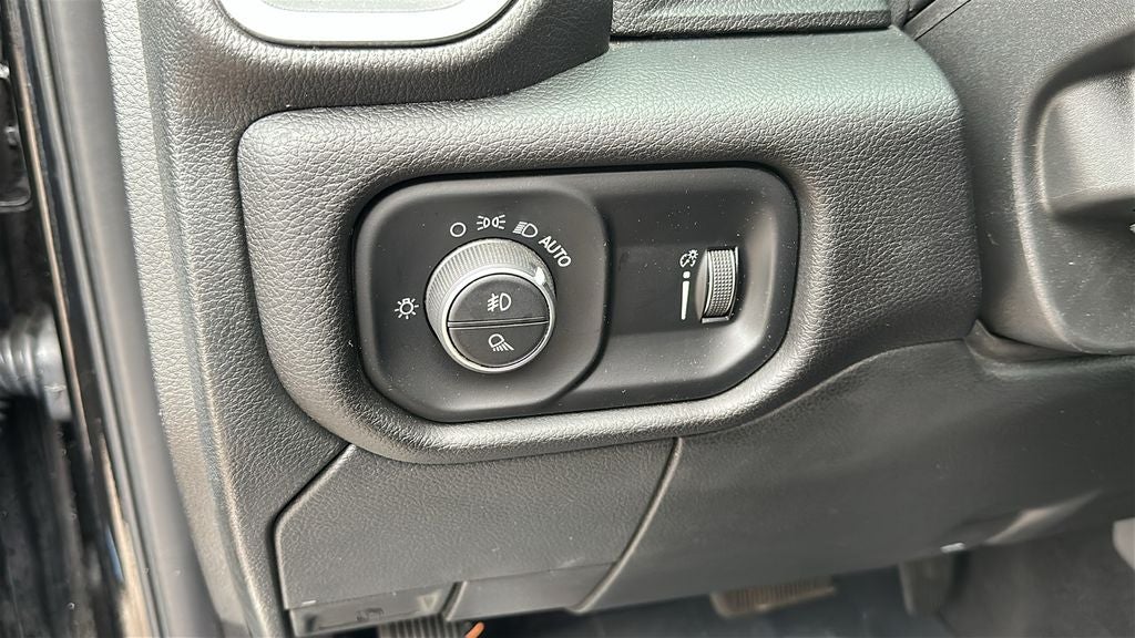 2025 RAM 2500 Big Horn Crew Cab 4x4 6'4' Box