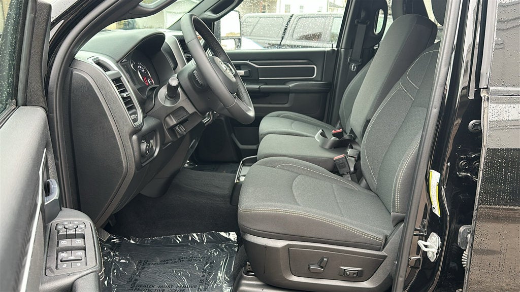 2025 RAM 2500 Big Horn Crew Cab 4x4 6'4' Box
