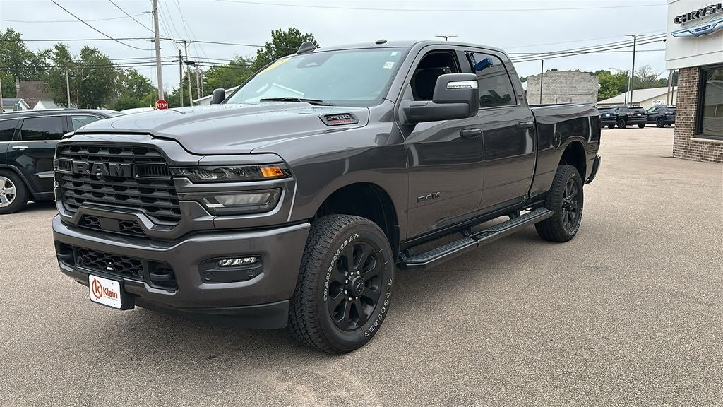 2025 RAM 2500 Big Horn Crew Cab 4x4 6'4' Box