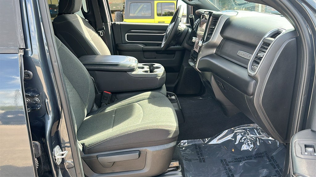 2025 RAM 2500 Big Horn Crew Cab 4x4 6'4' Box