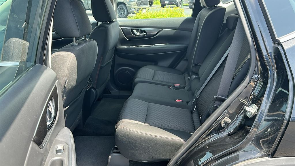 2018 Nissan Rogue S